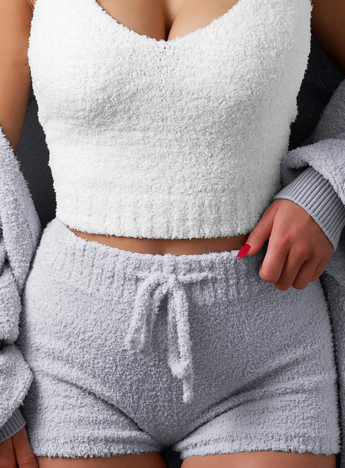 Indulge in Ultimate Comfort & Style with the Loomora Set